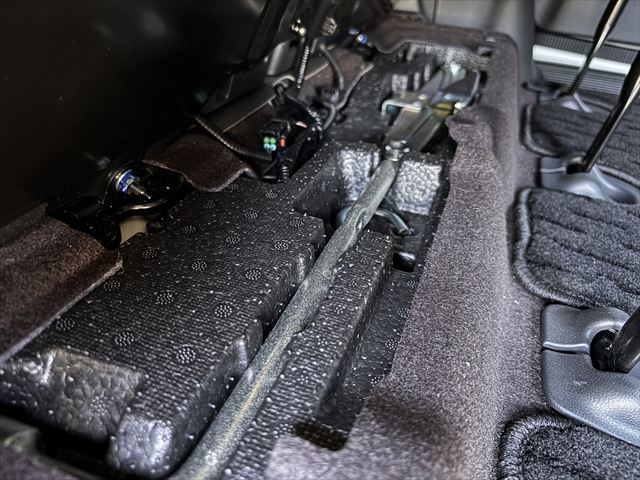 N-BOXカスタム G スロープ ホンダセンシング 4WD