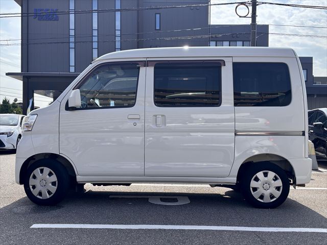 ハイゼットカーゴ スローパー 4WD リアシートレス+折り畳み補助シート