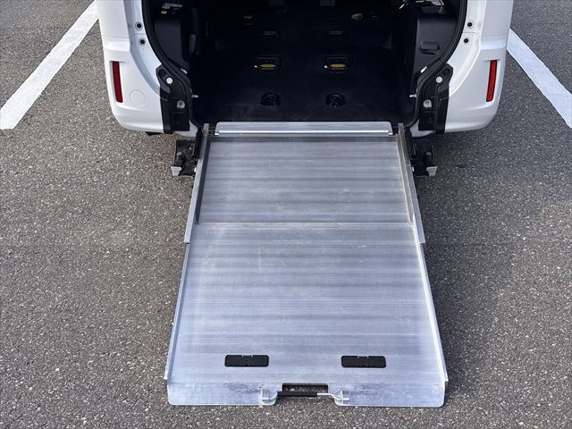 ノア X タイプ2 スロープ 4WD