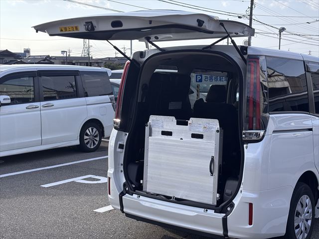 ノア X タイプ2 スロープ 4WD