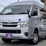 ハイエースバン 車いす仕様車 Bタイプ 車椅子2名 4WD