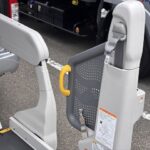 ハイエースバン 車いす仕様車 Bタイプ 車椅子2名 4WD