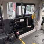 ハイエースバン 車いす仕様車 Bタイプ 車椅子2名 4WD