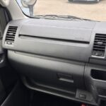 ハイエースバン 車いす仕様車 Bタイプ 車椅子2名 4WD