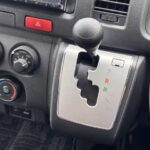 ハイエースバン 車いす仕様車 Bタイプ 車椅子2名 4WD