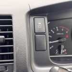 ハイエースバン 車いす仕様車 Bタイプ 車椅子2名 4WD