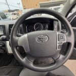 ハイエースバン 車いす仕様車 Bタイプ 車椅子2名 4WD