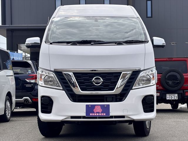 NV350キャラバン チェアキャブリフト 車いす2名 4WD