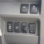 NV350キャラバン チェアキャブリフト 車いす2名 4WD