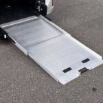 ヴォクシー タイプ1 車いす1名 4WD