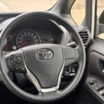 ヴォクシー タイプ1 車いす1名 4WD
