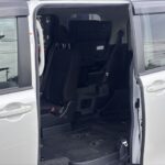 ヴォクシー タイプ1 車いす1名 4WD