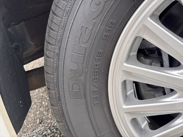 ヴォクシー タイプ1 車いす1名 4WD