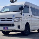 レジアスエースバン Bタイプ 車いす2名 4WD