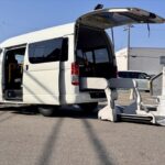 レジアスエースバン Bタイプ 車いす2名 4WD