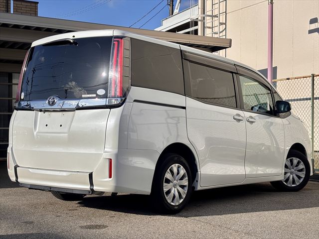 ノア タイプ1 車いす2名仕様