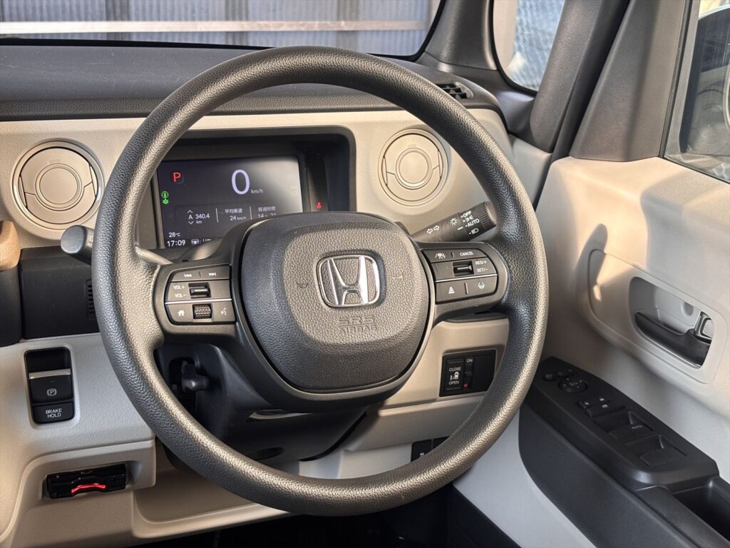 N-BOX スロープ 4WD