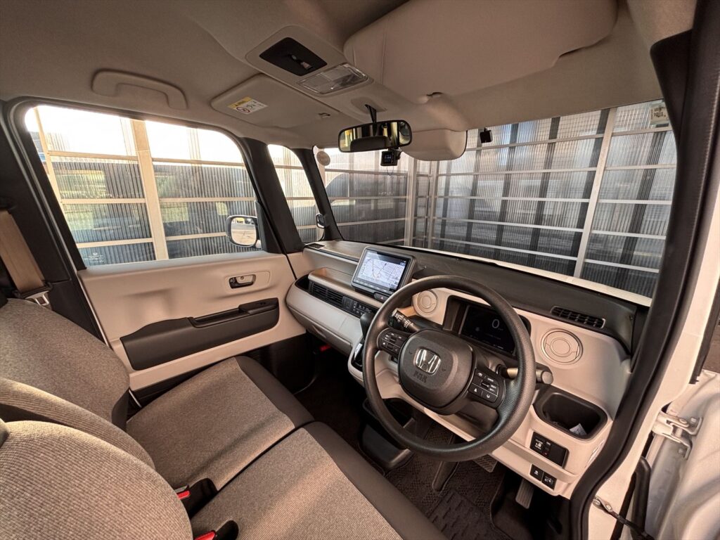 N-BOX スロープ 4WD