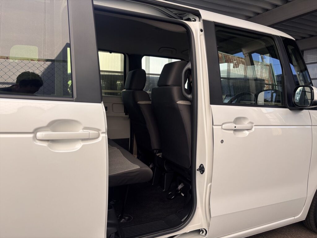 N-BOX スロープ 4WD