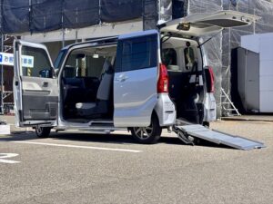 タント X スローパー ターンシート付